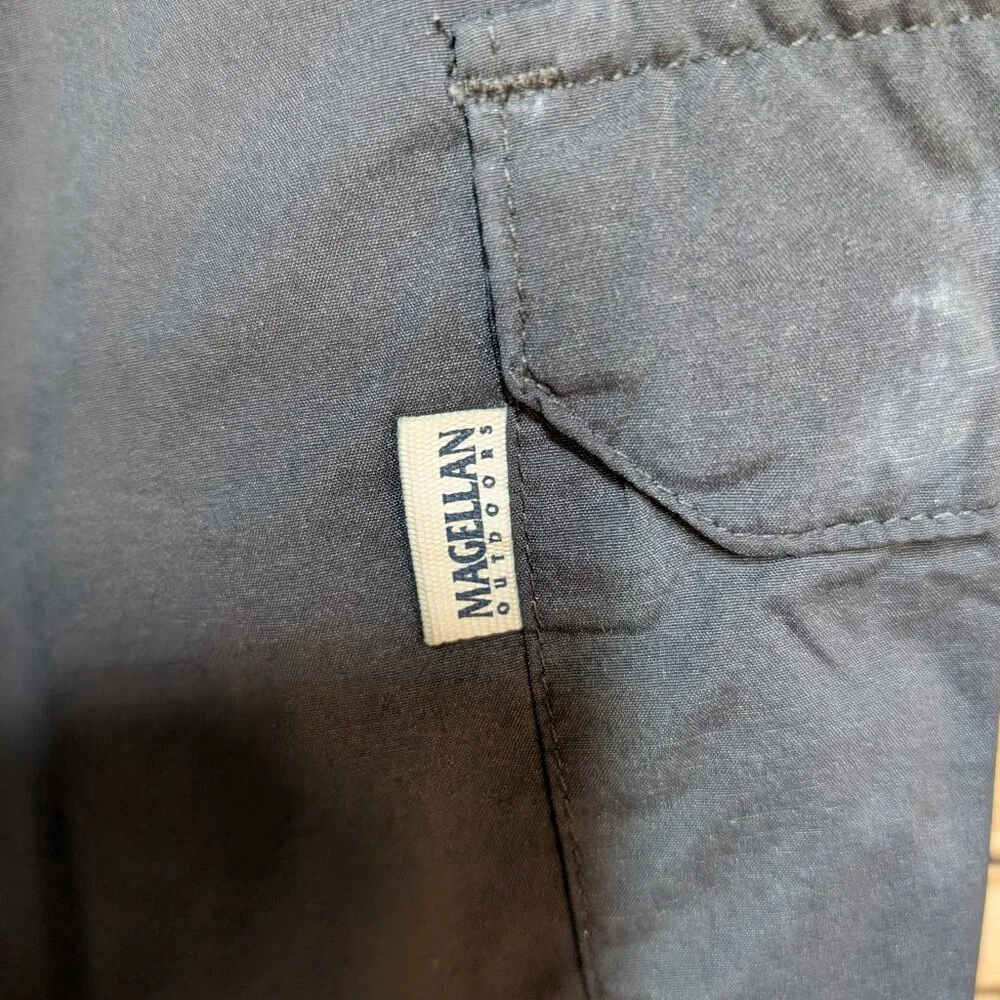 🧨🧨Magellan Shorts Fish Gear Black Cargo Size Medium